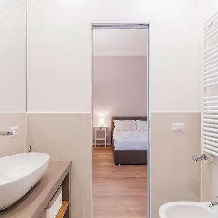 Homeby, Casa Isella * Milano