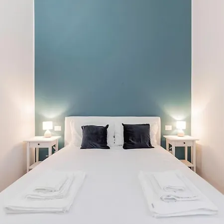 Homeby, Casa Isella מילאנו