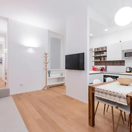 Homeby, Casa Isella * מילאנו