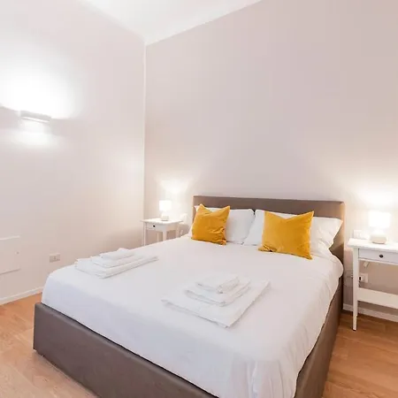 Homeby, Casa Isella Apartment Mailand