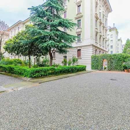 Homeby, Casa Isella Апартаменты *
