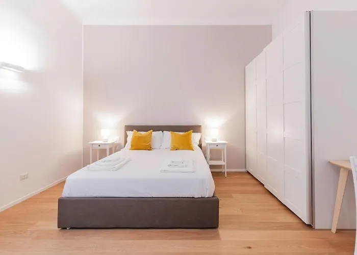 Apartament Homeby, Casa Isella Mediolan